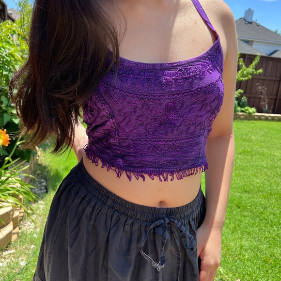 Open Back Halter Crop Top - Picture 11 of 12